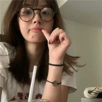 舍努阿山妇女的努巴